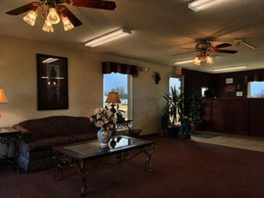 Super 8 by Wyndham Whiteville